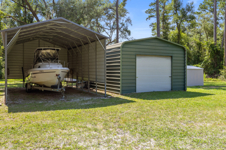 Beautiful Home On 15.5 Private Acres in North Florida - image 2