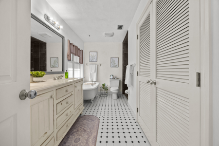Beautiful Home On 15.5 Private Acres in North Florida - image 15