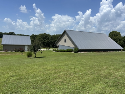 Large country home with land for sale - image 28