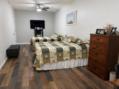Large country home with land for sale - image 15