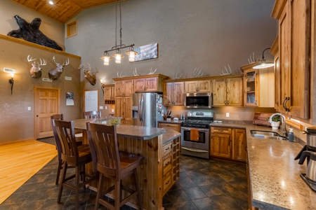 42+/- Acres with 4 Bedroom Home in Decorah IA - image 28