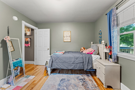 4 Bedrooms | 3 Bathrooms beautifully maintained ranch - image 30