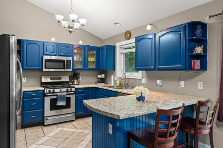 4 Bedrooms | 3 Bathrooms beautifully maintained ranch - image 40