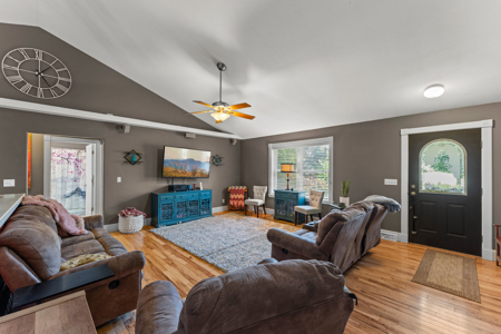 4 Bedrooms | 3 Bathrooms beautifully maintained ranch - image 35