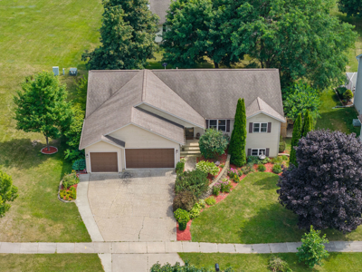 4 Bedrooms | 3 Bathrooms beautifully maintained ranch - image 6