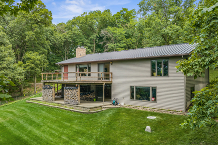 36 +/- Acres of Peaceful Living in Portage WI - image 3