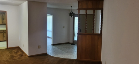 Real Estate Auction Elm St Miami - image 3