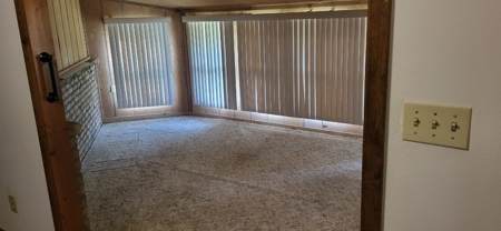 Real Estate Auction Elm St Miami - image 8