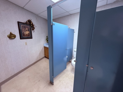 Hawkins Wood County Texas - Commercial Building - Church For Sale - image 36
