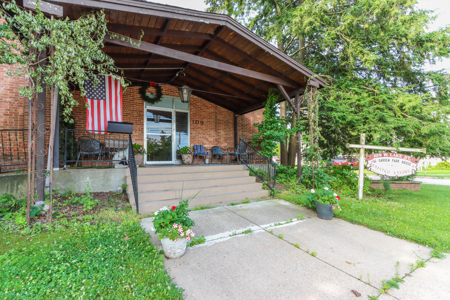 Established Waupaca CBRF with Real Estate and Business Included - image 3