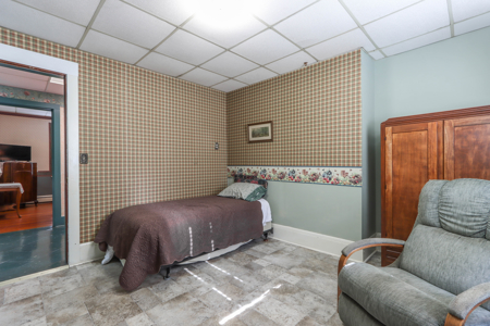 Established Waupaca CBRF with Real Estate and Business Included - image 15