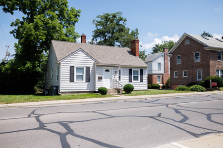 IU Campus-Area Investment Property | 1321 E Atwater Avenue - image 2