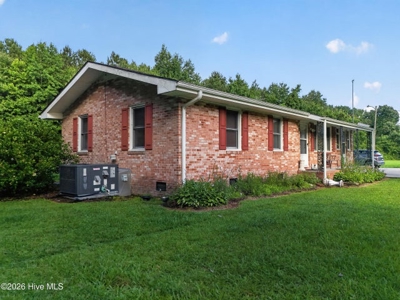 Home For Sale In Creswell North Carolina - image 2