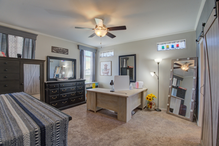 Custom Home on 3 Acres with RV Hookup - image 21