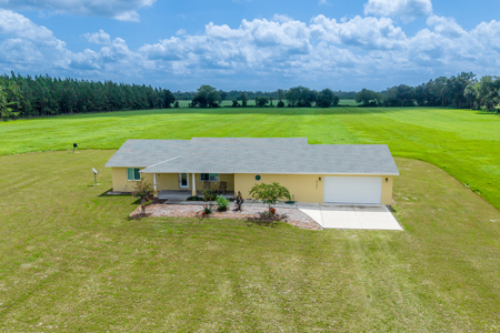 Country Home on Private 20 Acres in Chiefland, FL - image 9