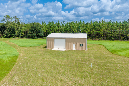 Country Home on Private 20 Acres in Chiefland, FL - image 46