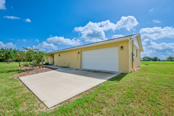 Country Home on Private 20 Acres in Chiefland, FL