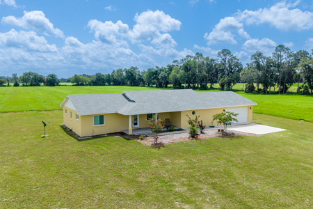Country Home on Private 20 Acres in Chiefland, FL - image 10