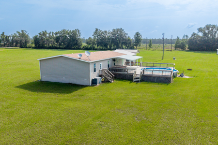 Home and 20 Acres for Sale in O'Brien, FL - image 43
