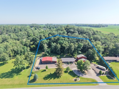 Amazing Country Home - Garage, Workshop, Apartment, on 2.29 Acres - image 36