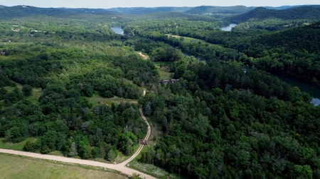White River Luxury Lodge Estate | Acreage With World Class Views - image 3