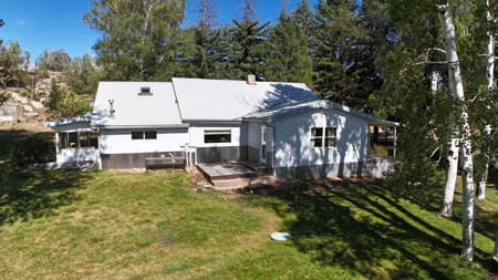 Charming Colorado Country Dream Home in Dolores Colorado - image 25