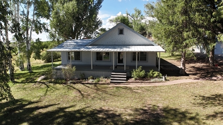 Charming Colorado Country Dream Home in Dolores Colorado - image 24