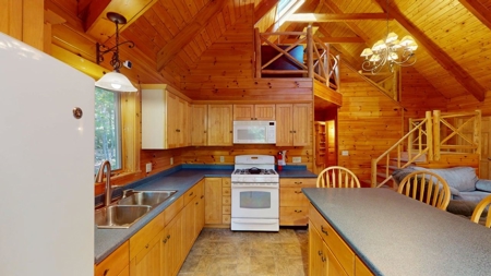 Private Oceanfront Home - Lubec, Maine - image 9