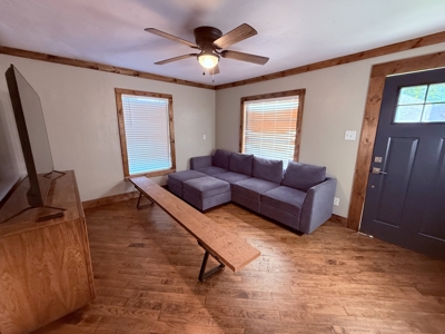 2BR-1BA Cottage Style Home in Town - Winnsboro Franklin County TX - image 4