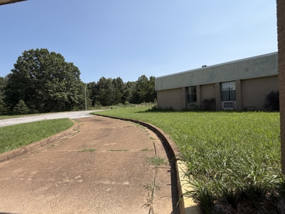 Commercial Building And Land For Sale In North Central Arkansas - image 22