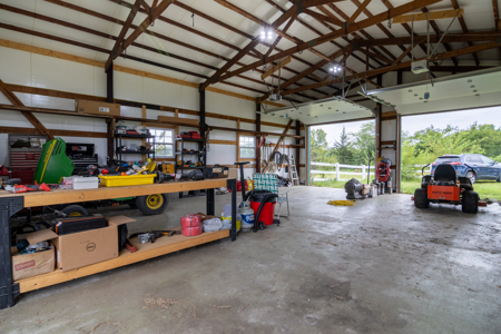 Pattonsburg Mo Home & 40 Acres For Sale - image 13
