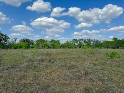 Unrestricted Hunting & Recreational Land Near Beeville - image 11