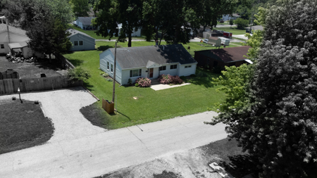 Fantastic Home For One Level Living!  3 Bedroom Ranch Style Home! - image 10