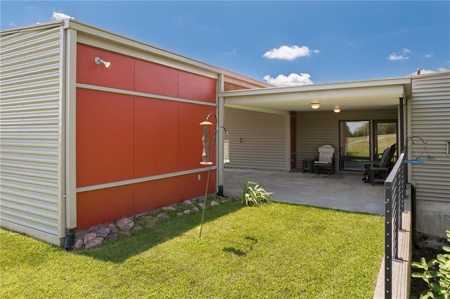 Exceptional Modern Living on 16.5± Private Acres - image 7