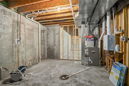 Exceptional Modern Living on 16.5± Private Acres - image 46