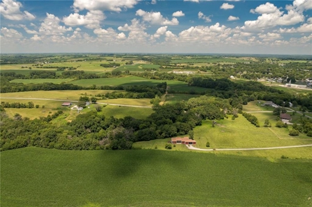 Exceptional Modern Living on 16.5± Private Acres - image 16