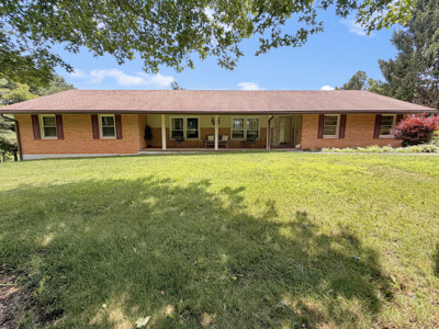 Brick Ranch for Sale in Copper Hill VA - image 19