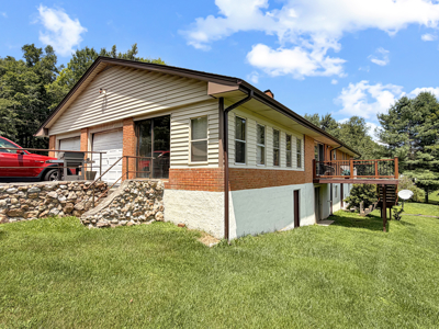 Brick Ranch for Sale in Copper Hill VA - image 4