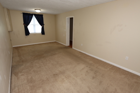 Brick Ranch for Sale in Bristol VA - image 41