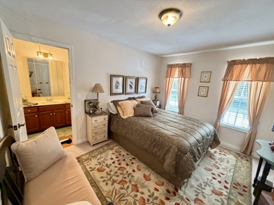 Custom Home on 9.93 ± Acres in Salem, MO with Stocked Pond - image 29
