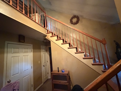 1 1/2 Story Brick Home on 5 Acres plus 1 Acre Building Lot - image 10