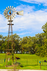 Close to Smithville Lake, this Barndominium has a story to tell - image 30