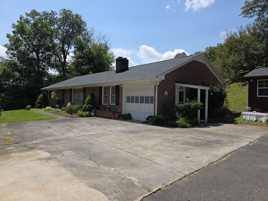 Brick Ranch for Sale near the Town of Floyd