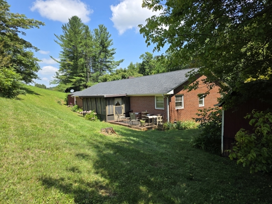 Brick Ranch for Sale near the Town of Floyd