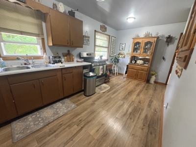 Lewisville, OH Ranch home, 2 bedroom, 2 baths, basement on acres - image 10