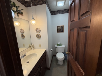 3-Bedroom Brick Home with 3.5 Baths, Garages & Basement - image 26