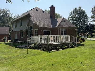 3-Bedroom Brick Home with 3.5 Baths, Garages & Basement - image 11