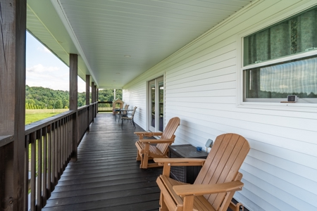 Home with Barn and Hunting Acreage in Kentucky - image 24