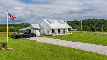 Home with Barn and Hunting Acreage in Kentucky - image 6
