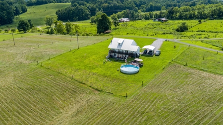 Home with Barn and Hunting Acreage in Kentucky - image 14